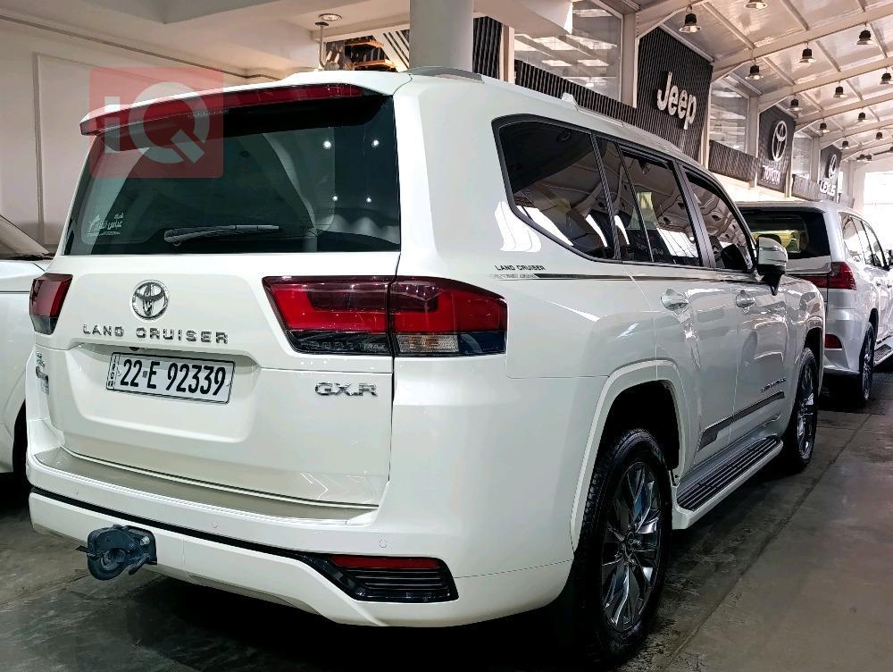 تويوتا لاندكروزر